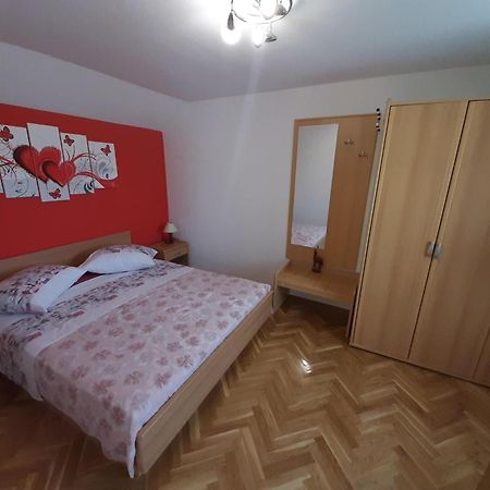 Apartments Diana Vinisce مارينا الغرفة الصورة