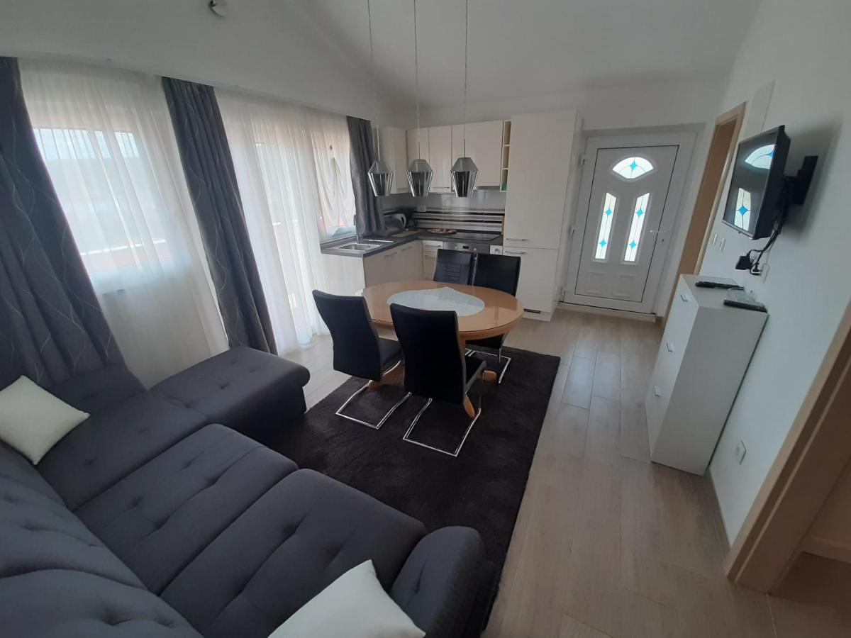 Apartments Diana Vinisce مارينا الغرفة الصورة